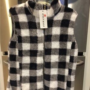 FINWANLO sleeveless fleece vest medium black and white